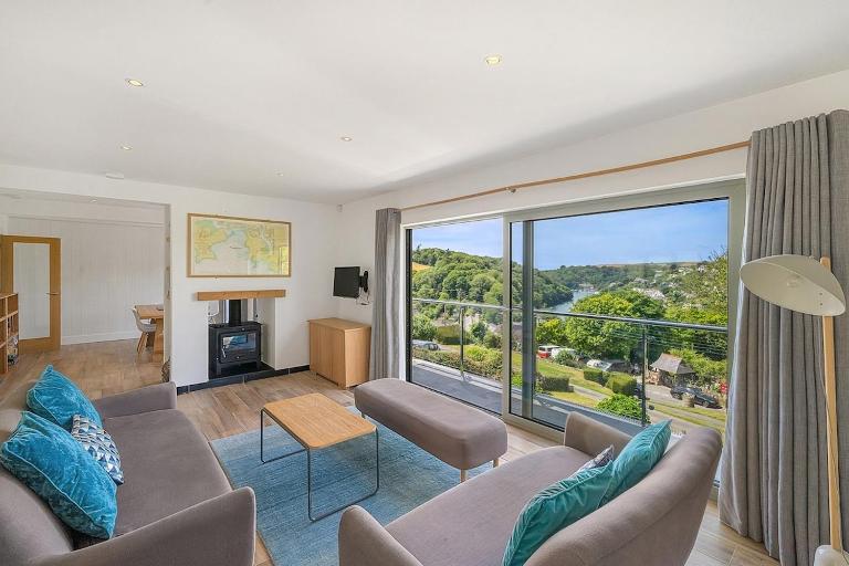 Glorious 5 Bed House with River Views, Noss Mayo - B&B Noss Mayo