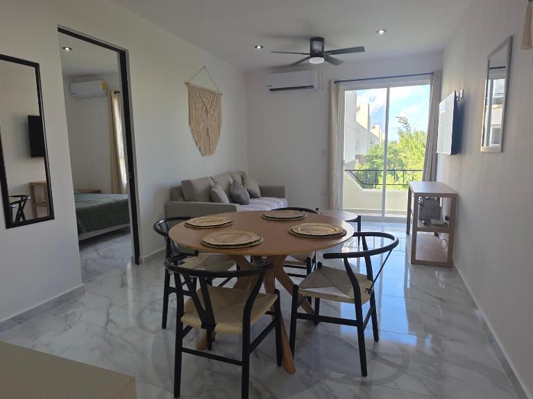 Tulum Plus Spacious 2BR with 24 7 Security - Ferienwohnung Tulum