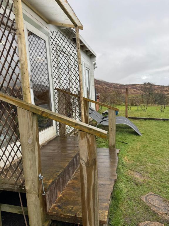 Star Gazer Cabin - Bed and Breakfast Inversnaid