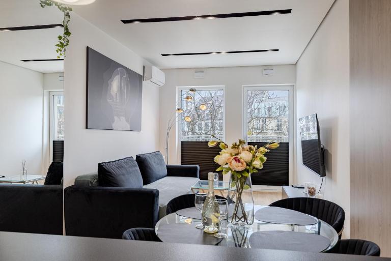 MILO Apart - plac Jana Pawla II Centrum - B&B Breslavia