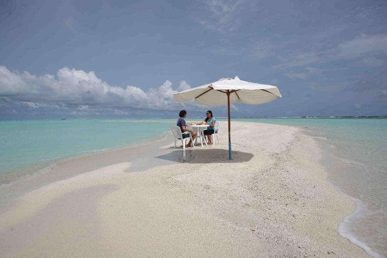 Azoush Tourist Guesthouse - Ferienwohnung Velidhoo