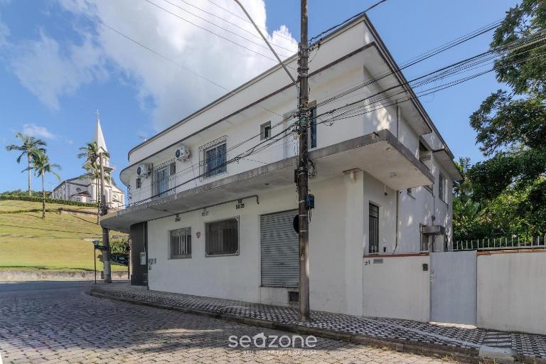 Estúdios Funcionais e Bem Localizados em Blumenau - OLA - B&B Blumenau