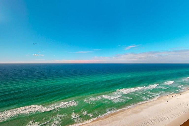 Sunrise Beach 2310 - Beachfront Condo - B&B Panama City Beach