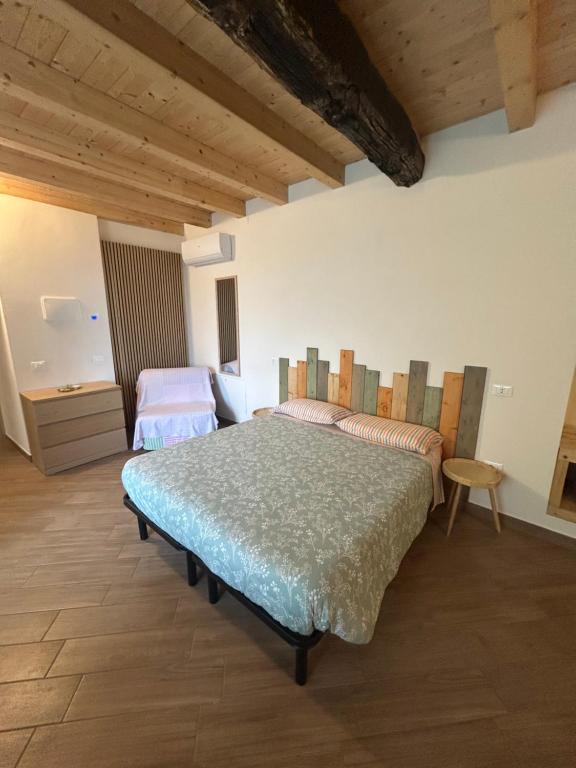 Antica trave - B&B Provaglio d'Iseo