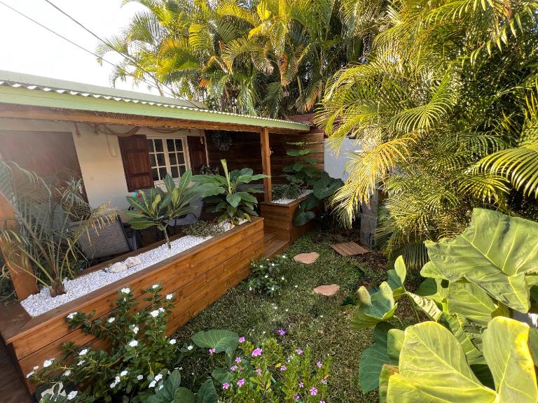 Lodge privatif classé jardin tropical sans vis à vis - B&B Saint-Pierre