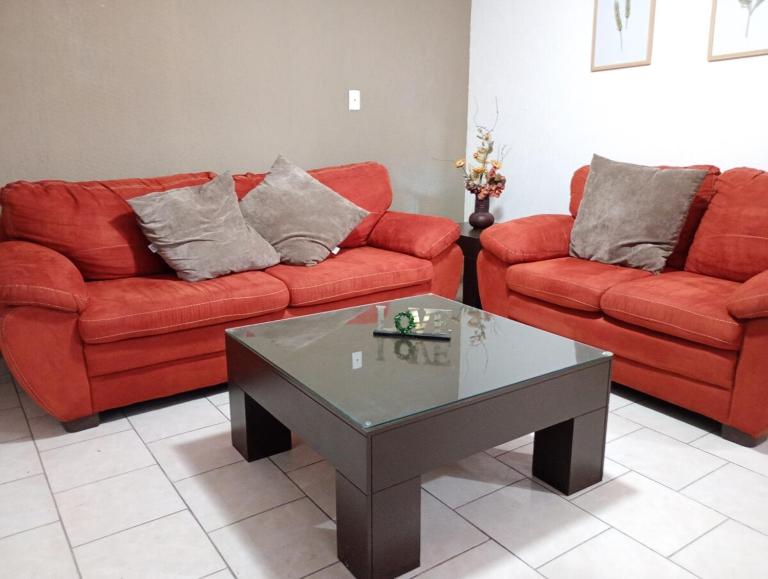 Casa en altos colonia lomas SLP - B&B San Luis Potosí City