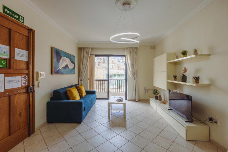 Spacious 2BR Sliema Apartment - Ferienwohnung Sliema