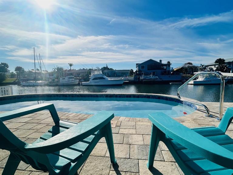 Waterfront HomeHeated PoolArcade Games - B&B Hernando Beach