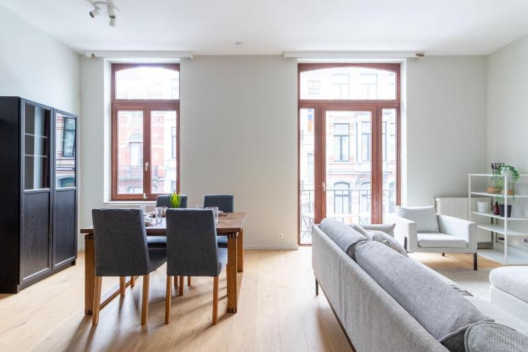 Bright Apartment near EU Quarter & Schuman Metro - Chambres d'hôtes Bruxelles