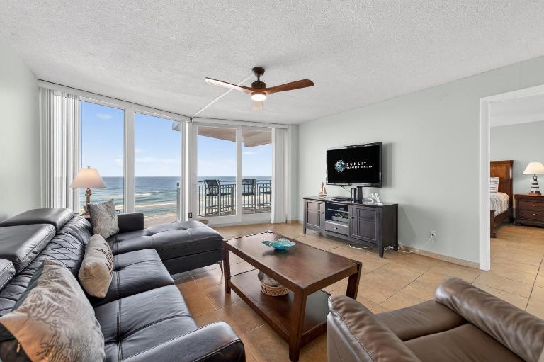 Coastal Daydream At White Surf - B&B Daytona Beach