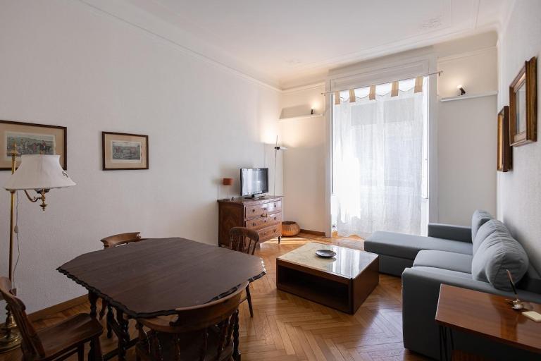 Piola king size comfort suite & private Garage - Ferienwohnung Mailand