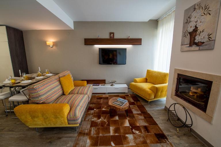 Friendly family apartment - B&B Poiana Brasov