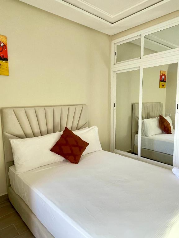 Warm nest bedroom- Family only - B&B Tangeri