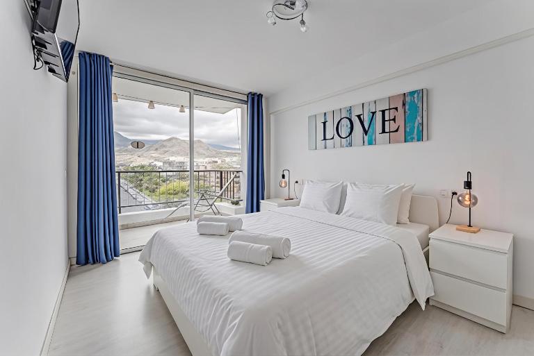 Montana Roja Apartment - B&B Arona