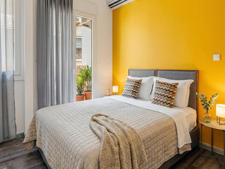 Luxury Apartments In The Heart Of The City - B&B Atene