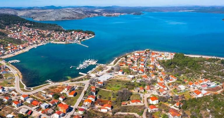 Apartman Cvita - Ferienwohnung Bilice