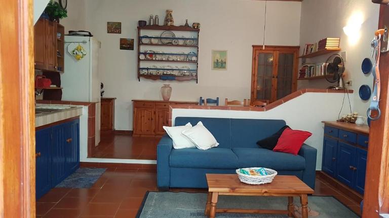 Typical Carloforte house right in the center - B&B Carloforte
