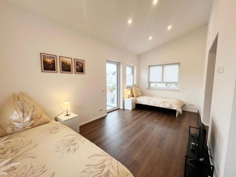 Schönes Ferienhaus in Meitingen-Herbertshofen - B&B Meitingen