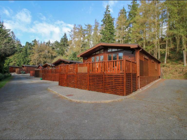 Astbury Falls Luxury Retreats - B&B Eardington