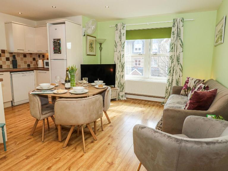 Rodwell Holt - B&B Weymouth