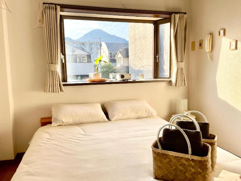 Beppu 3min Beach & Station - Near Onsen, Free Parking & Fast WiFi - B&B Beppu