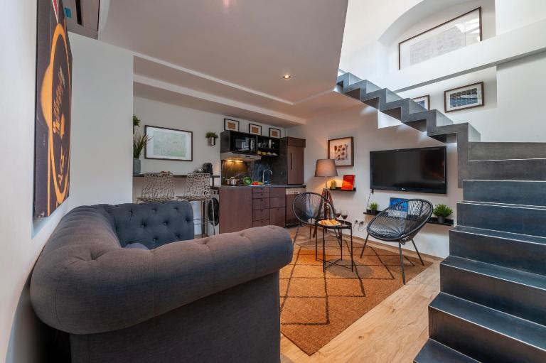 Loft Janna - Palazzo Gaddi Heritage in Florence's Historic Heart - Chambres d'hôtes Florence