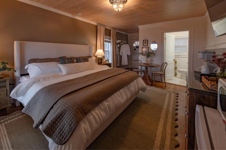 Historic Riverview Inn Eight - Bed and Breakfast Chattanooga