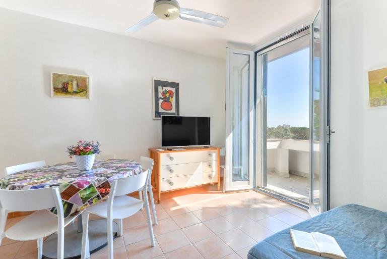 Villaggio la Serra - Appartamenti con giardino - B&B Marina di Campo