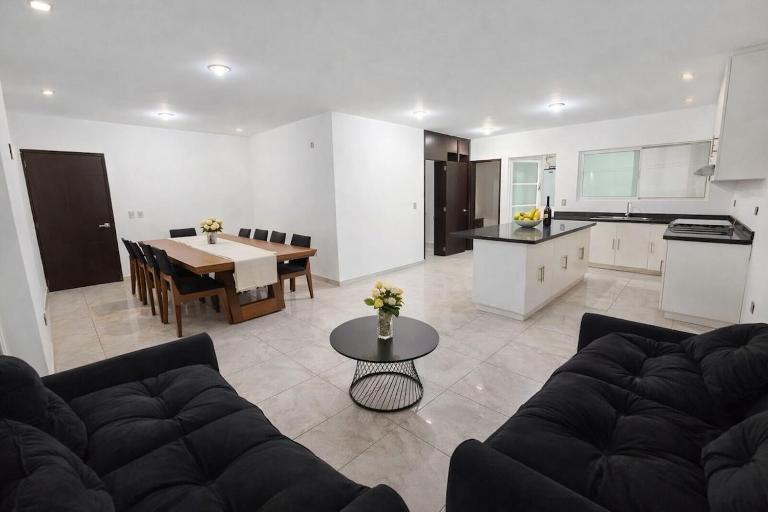 Casa amplia 3 recamaras con asador ideal para grupos - B&B San Juan del Río