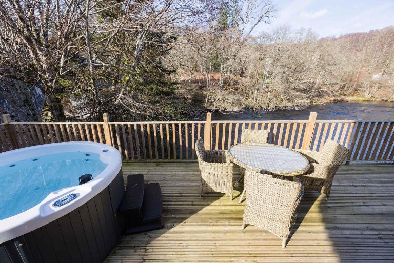 Otters Holt Riverside Retreat Hot Tub near Loch Tay - Ferienwohnung Killin