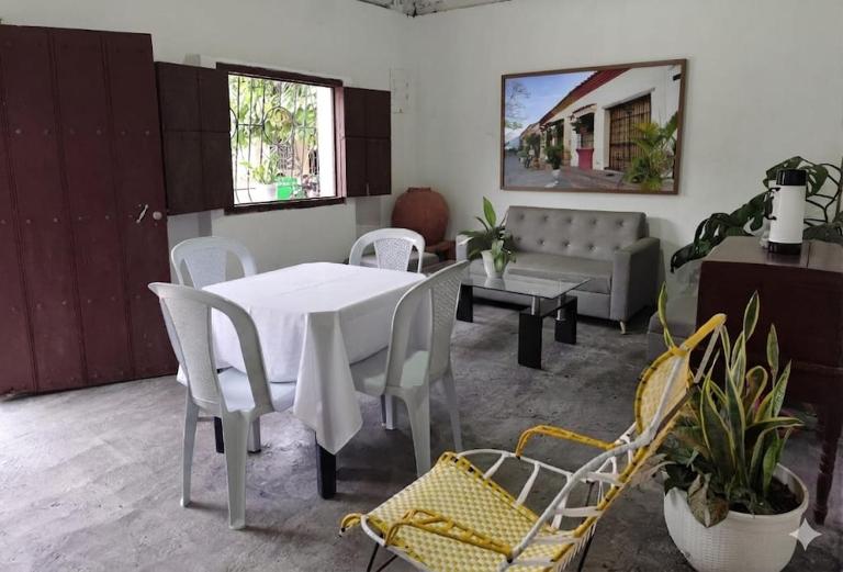 Casa Hotel Bijaos - Bed and Breakfast Mompós