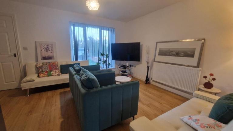 Amani Sanctuary 2 Bedroom House - B&B Sherburn Hill