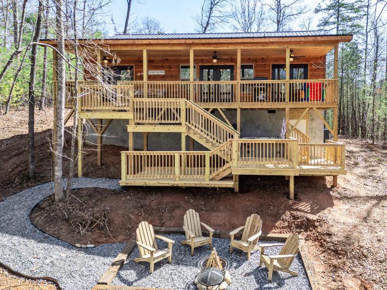Secluded Mountain Cabin, Hottub, Fire pit, 4 Acres - Chambres d'hôtes Murphy