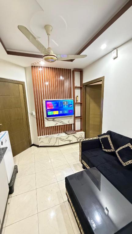 One Bed Corner Fully Furnished Apartment B17 - B&B Islamabad