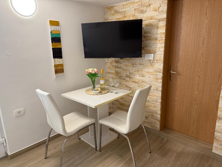 Apartma Tara - B&B Koper
