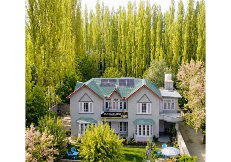 Rus Olive Lodge Skardu - B&B Skardu