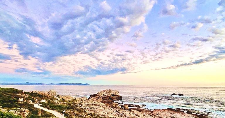 The View - Kalliste Ocean Front Stays - B&B Hermanus