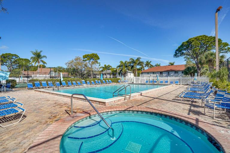 Resort-Style Condo 6 Mi to Bradenton Beach! - Ferienwohnung Bradenton