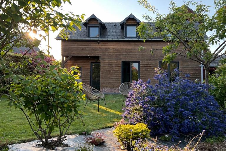 Le Petit Poisson Rouge, parking privé, et jardin - B&B Étretat