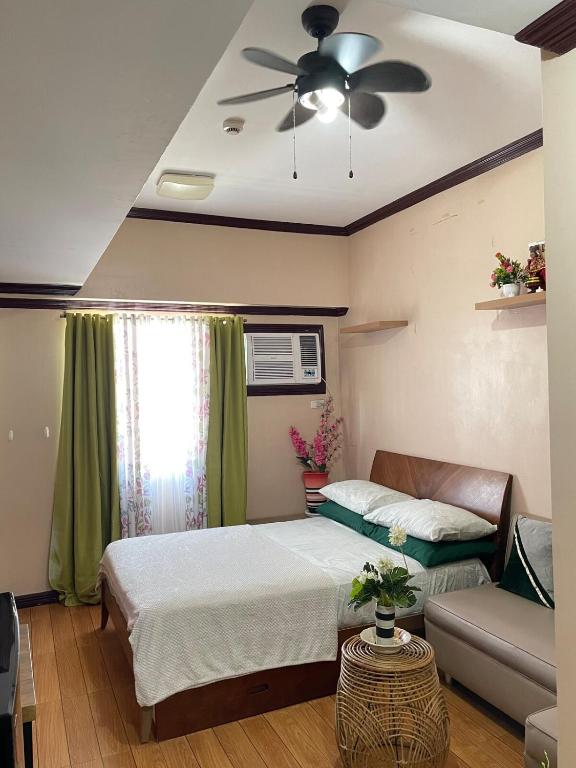 La Maria Rentals - Relaxing Cozy Stay just Steps from SM Cebu - B&B Cebu City