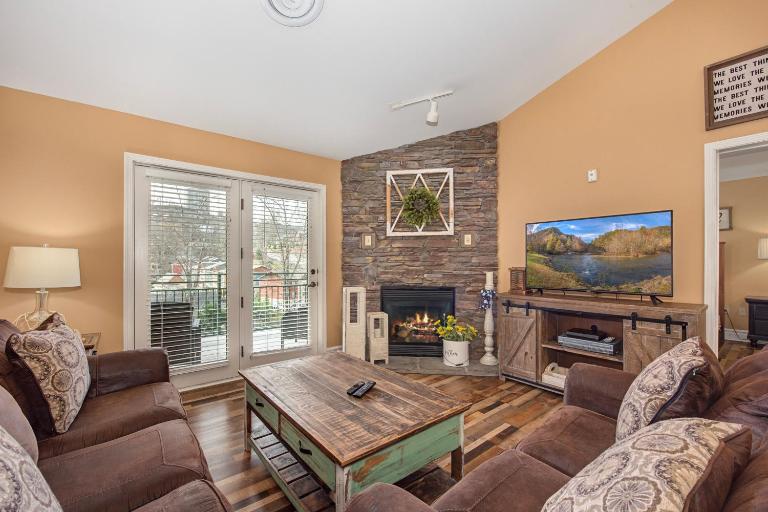 Baskins Creek 502 - B&B Gatlinburg