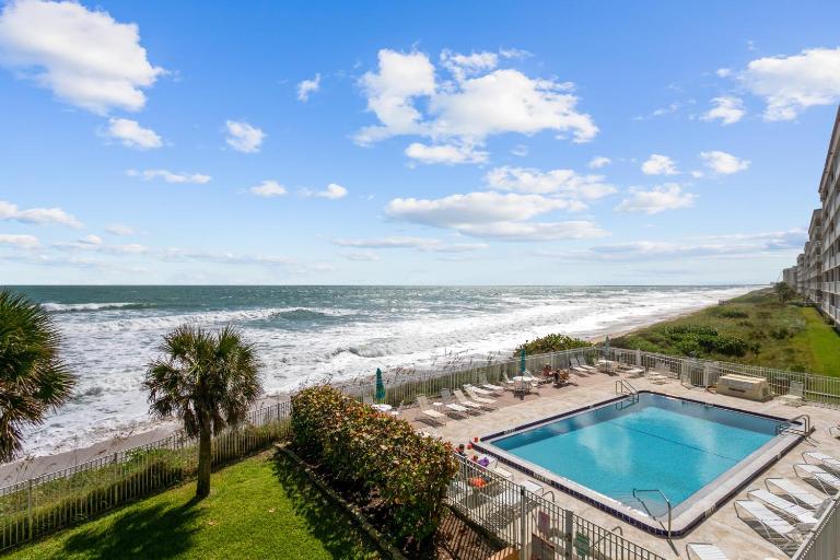 Indian Harbour Beach Club 303 - B&B Indian Harbour Beach