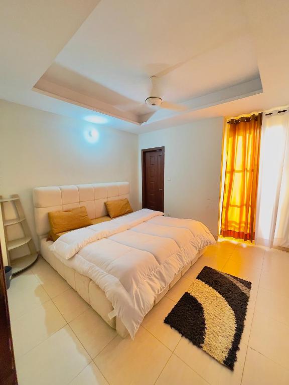 2 bedroom apartment brown - Chambres d'hôtes Islamabad