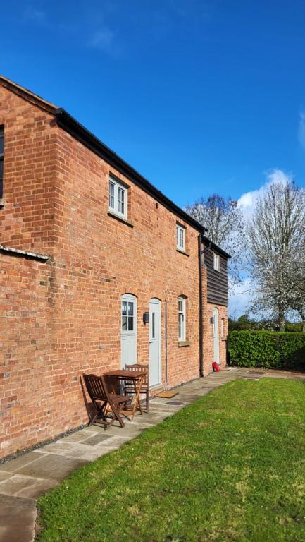 Gardeners Cottage Apartment - Bed and Breakfast Tyberton
