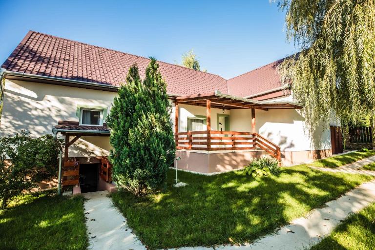 Zselici Csillagvirág Vendégház - B&B Zselickisfalud