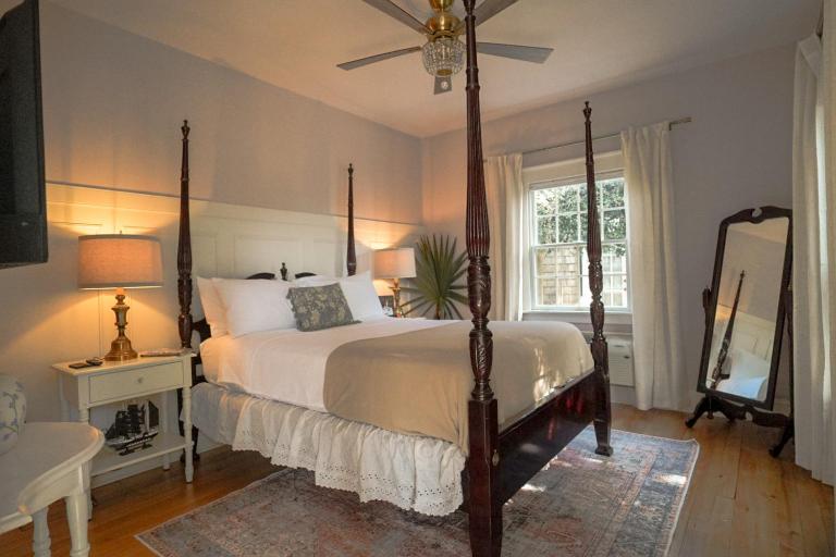 Thurston House Inn - Ferienwohnung Ocracoke