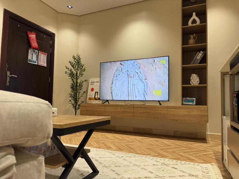 شقة فاخرة للايجار - Chambres d'hôtes Buraydah