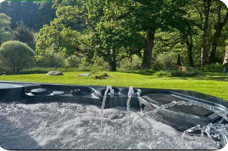 Stunning country home with private wellness Spa - Chambres d'hôtes Strachur