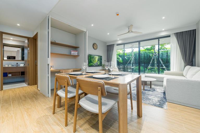 Two bedroom Laguna Beachside Residences - B&B Bang Tao Beach
