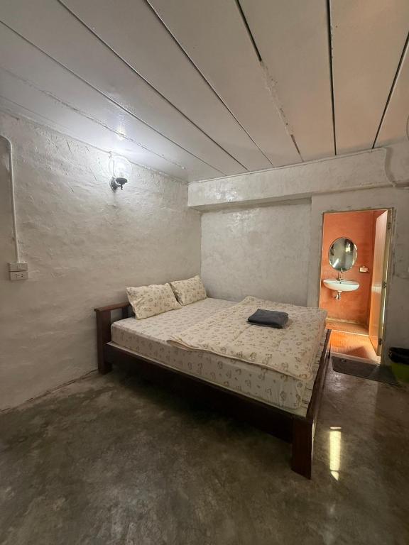 บ้านแดง โฮมสเตย์ Baandang Homestay - Ferienwohnung Ban Pilok Khi